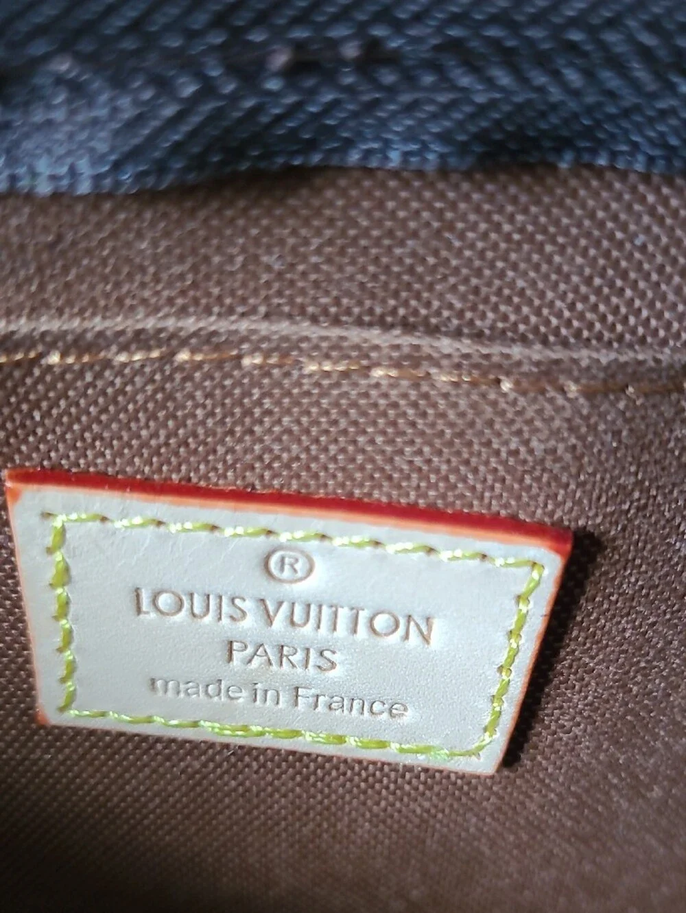 Louis Vuitton Look-A-Like Brown Monogram Crossbody with Gold Hardware - Picture 4 of 12